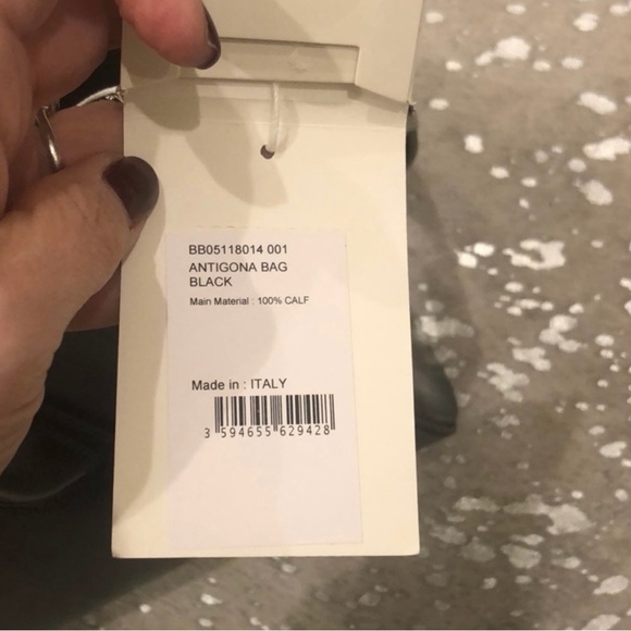 Givenchy Antigona Bag - Picture 5 of 6